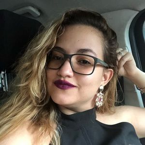 Meet your Posher, Brenda